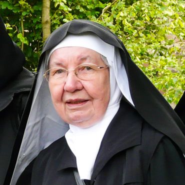 Portrait Sr. Candida Sosnowsky OSB