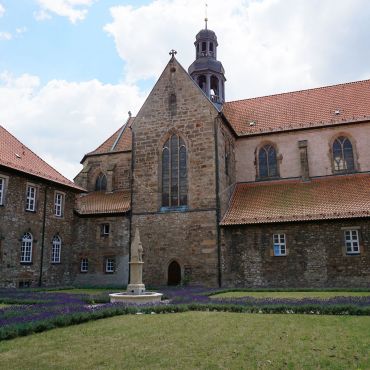 Kreuzgarten Marienrode